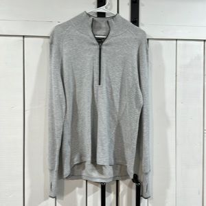 Eddie Bauer Women’s Lightweight sweater